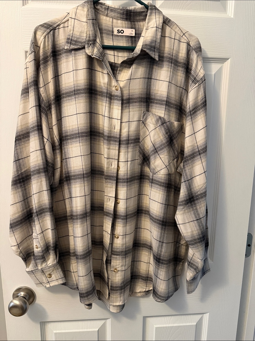 SO Plaid Button-Down Shirt in Cream and Black